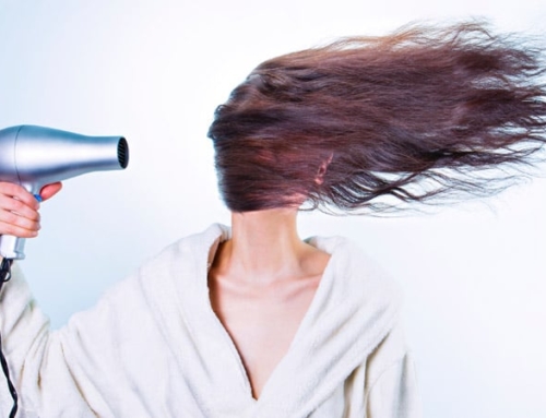 Damaged Hair: Signs, Causes, & How to Avoid It